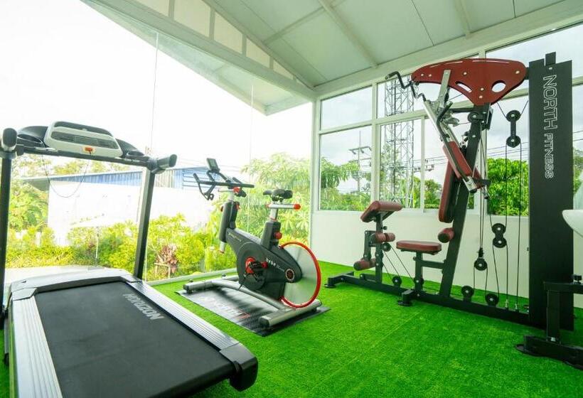 ホテル Puean Chang Resort Phuket