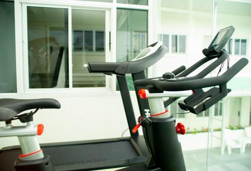 ホテル Puean Chang Resort Phuket