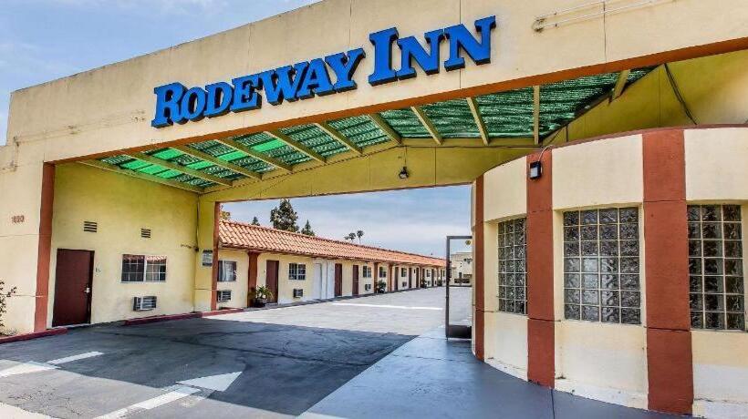 هتل Rodeway Inn