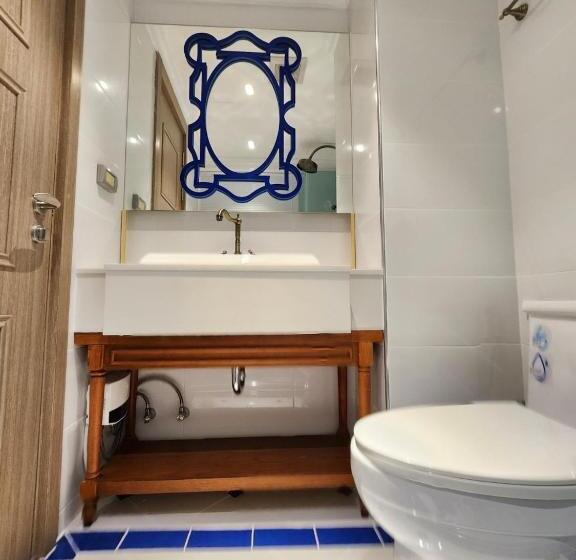 فندق Seven Seas Cafe D Azur