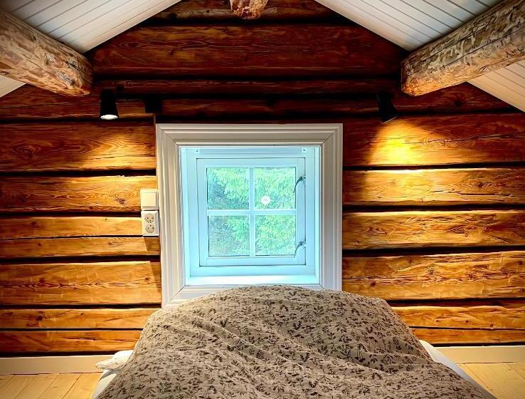 فندق Smedja Overnatting Og Ysteri