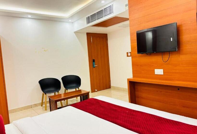 فندق Starfinch Inn