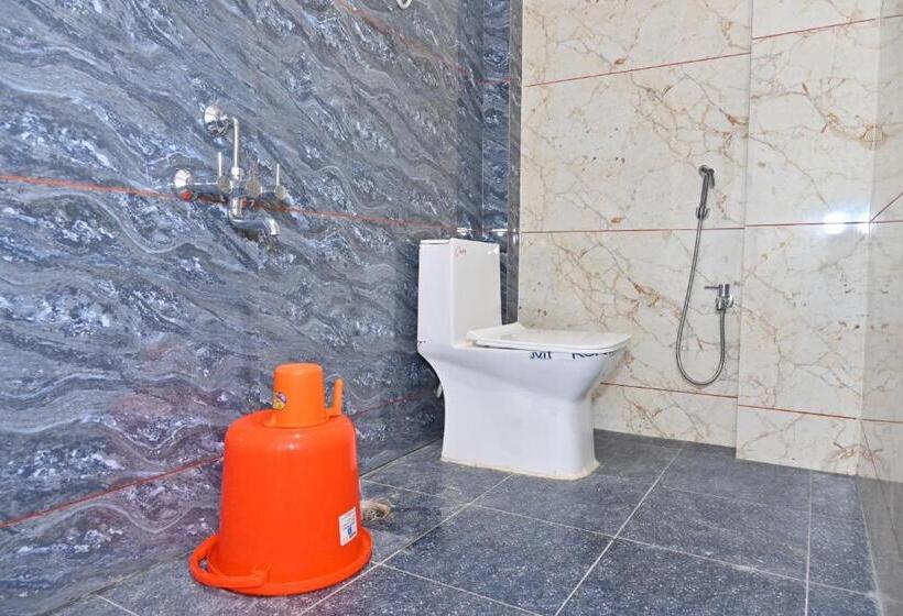 酒店 The Palace Suites