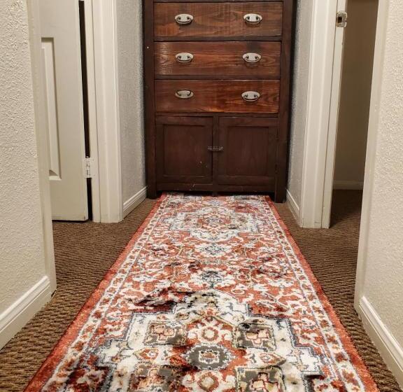 בית מלון כפרי The Treetop Terrace At The Historic Arrowhead Lodge