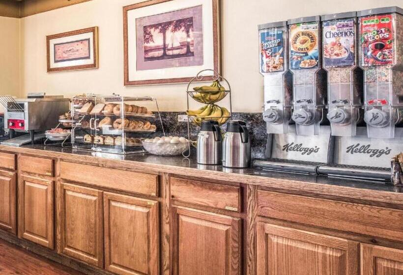 בית מלון כפרי Travelodge By Wyndham Kalispell