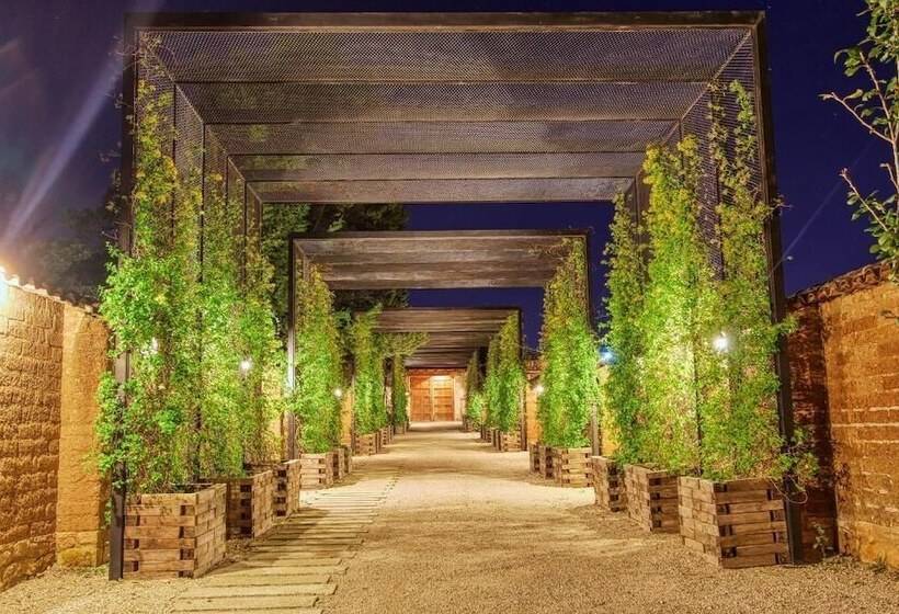 호텔 Uvence Garden