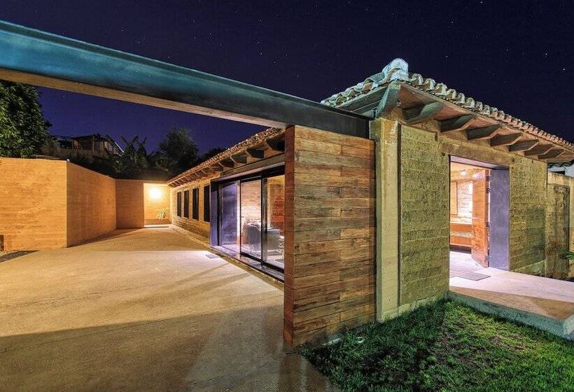 호텔 Uvence Garden