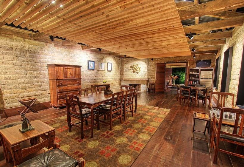 호텔 Uvence Garden