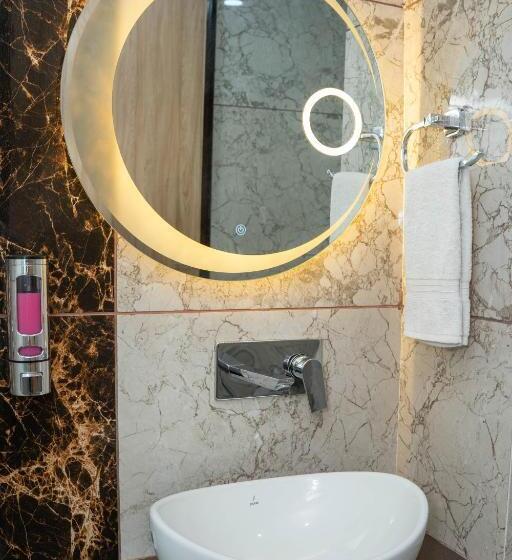 فندق W Grand A Boutique