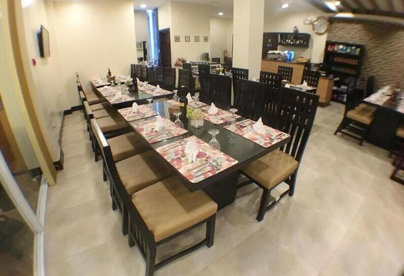 هتل West Loch Park