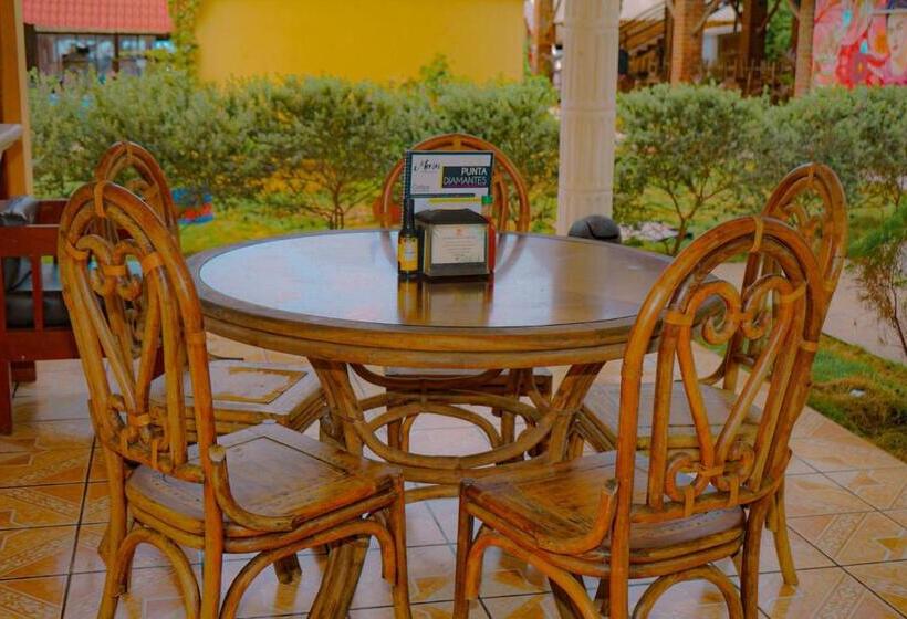 فندق Y Restaurante Punta Diamantes