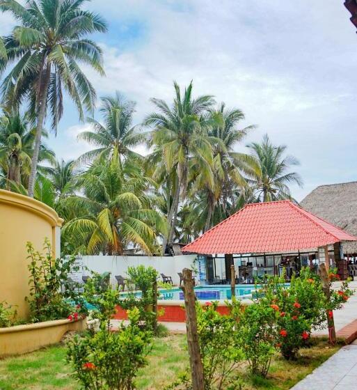 فندق Y Restaurante Punta Diamantes