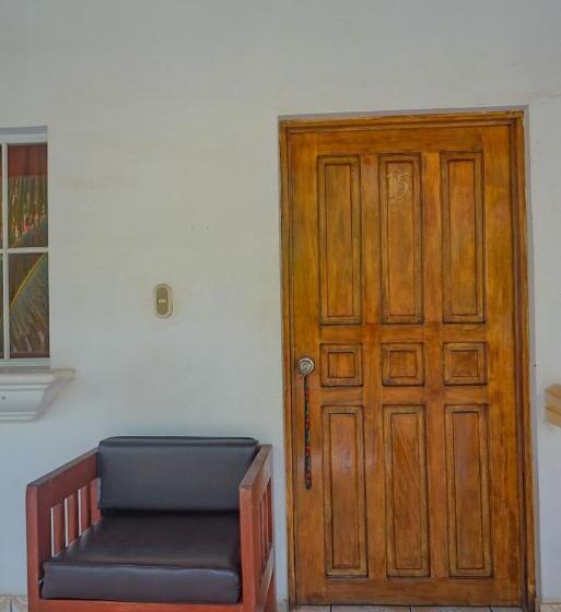 فندق Y Restaurante Punta Diamantes