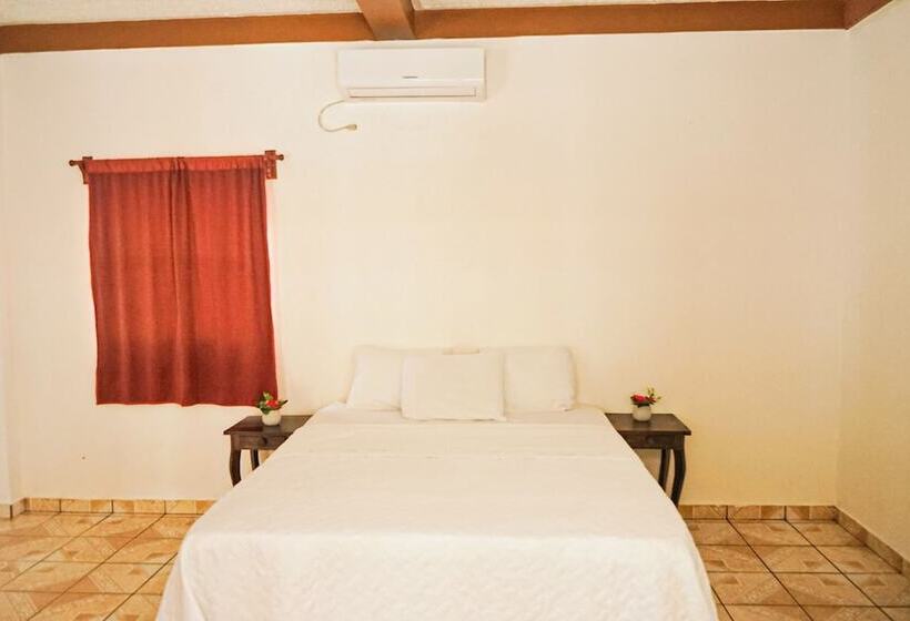 فندق Y Restaurante Punta Diamantes