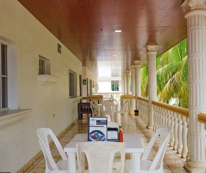 فندق Y Restaurante Punta Diamantes