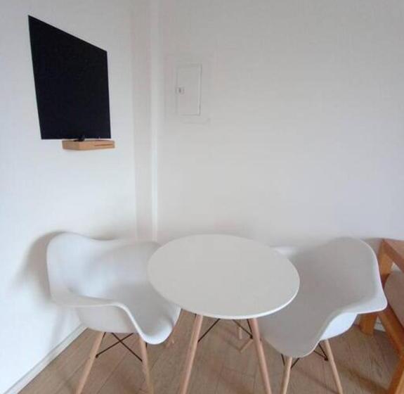 هتل Zcalo Nearby Smart Tv 247 Security