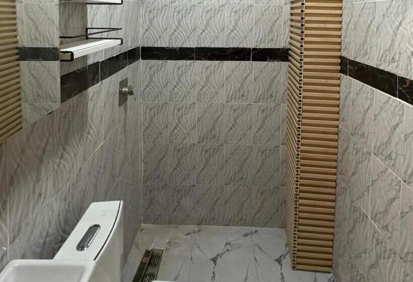 Les François Suites