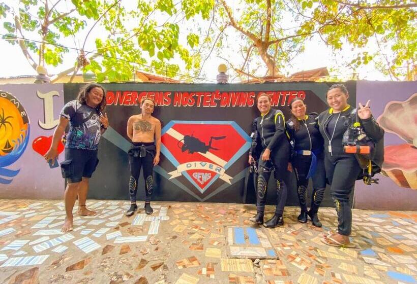 Malapascua Divergems Hostel And Diving Center