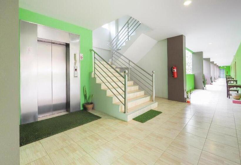 Oyo 920 Saensukkho Hotel And Resorts