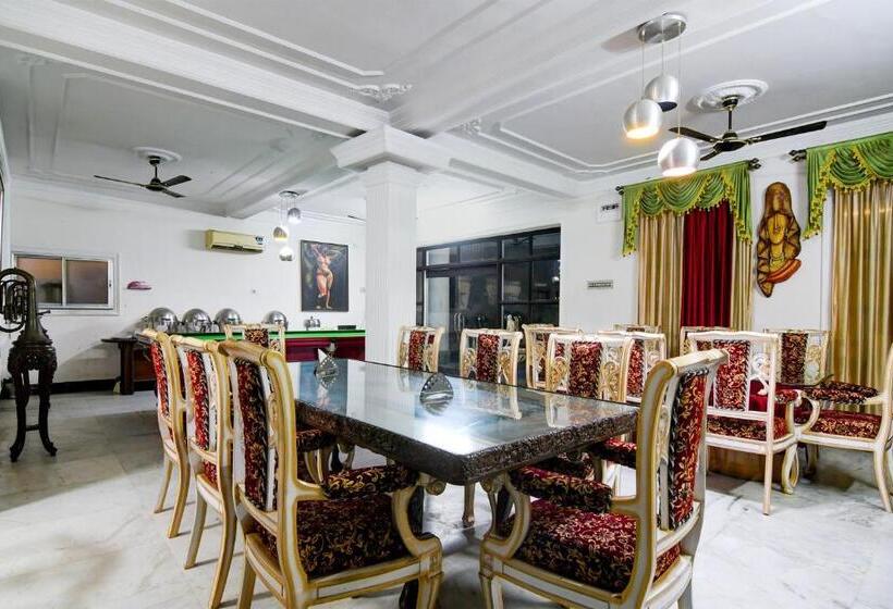 Palette   Beachfront Elegance Resort