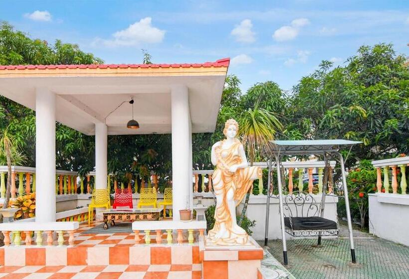 Palette   Beachfront Elegance Resort