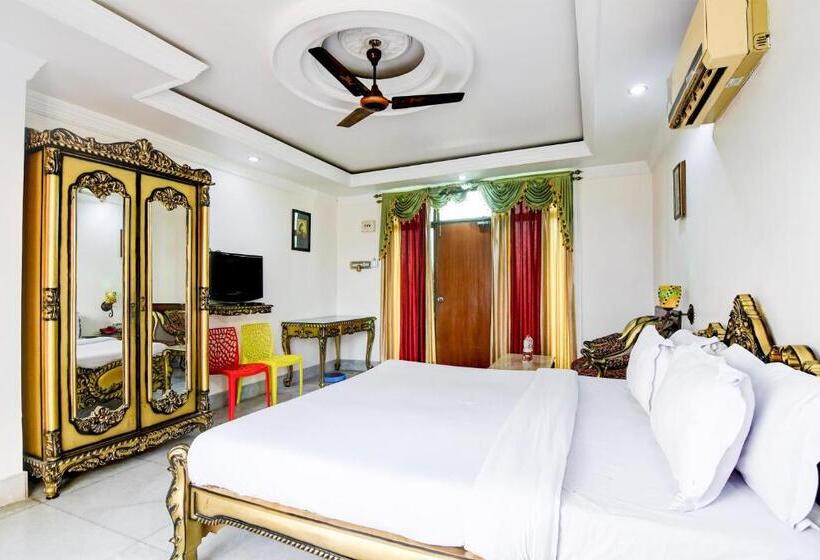 Palette   Beachfront Elegance Resort