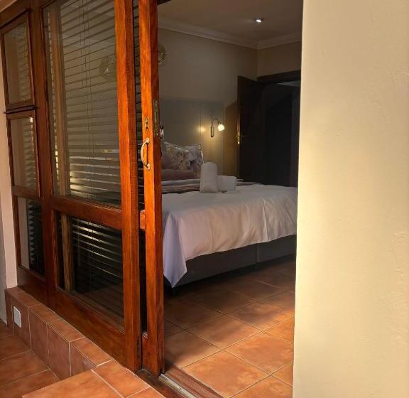 بنسيون Accommodation Bedfordview   Hethersett Guesthouse