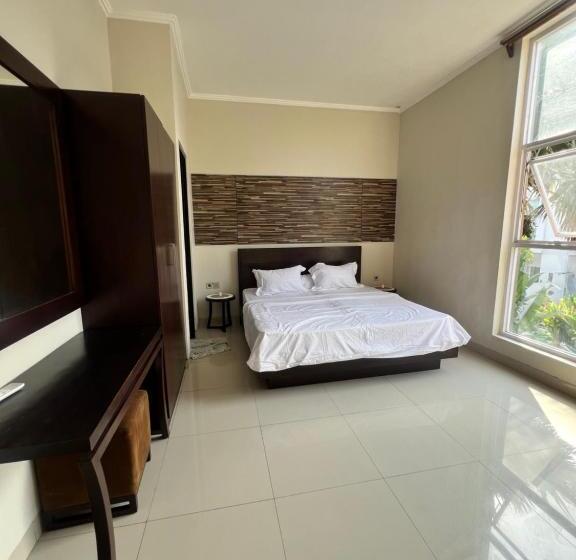 פנסיון Alergia Villa