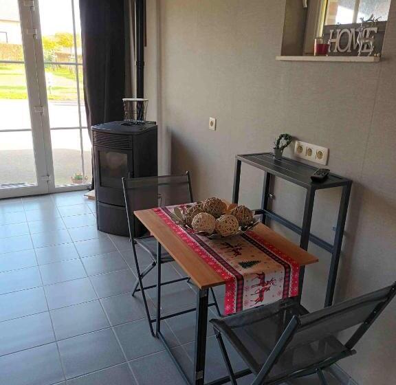 ペンション Au Sarseyis   Studio D Hôtes   Studio équestre