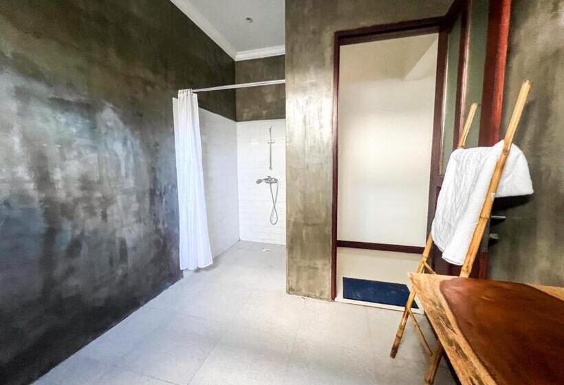 بنسيون Villa Iva Canggu Bali