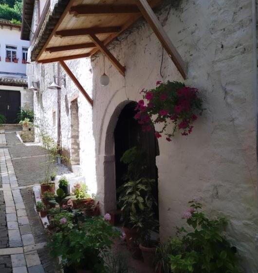 פנסיון Buda House Gorice