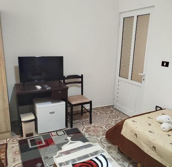 פנסיון Buda House Gorice