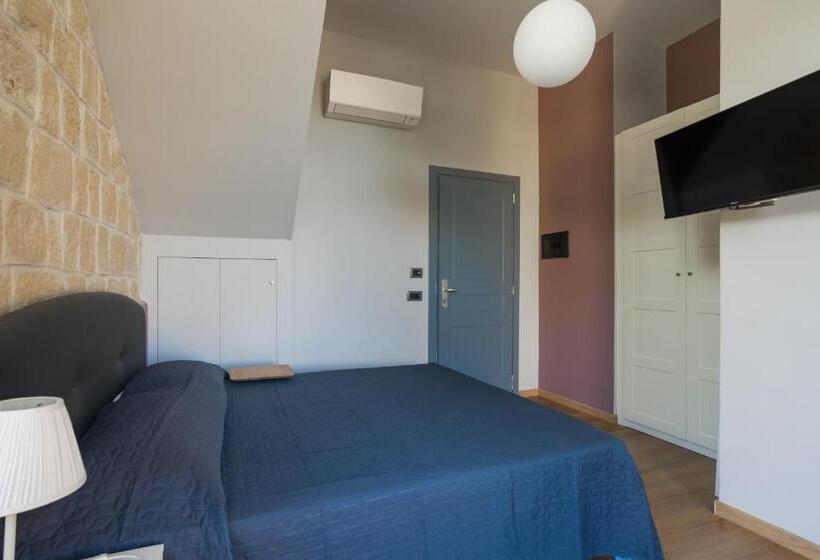 פנסיון Domus Xenia