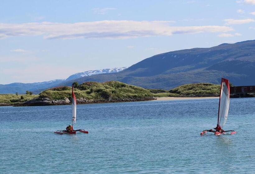 بنسيون Ecolodge Båthuset 69nord