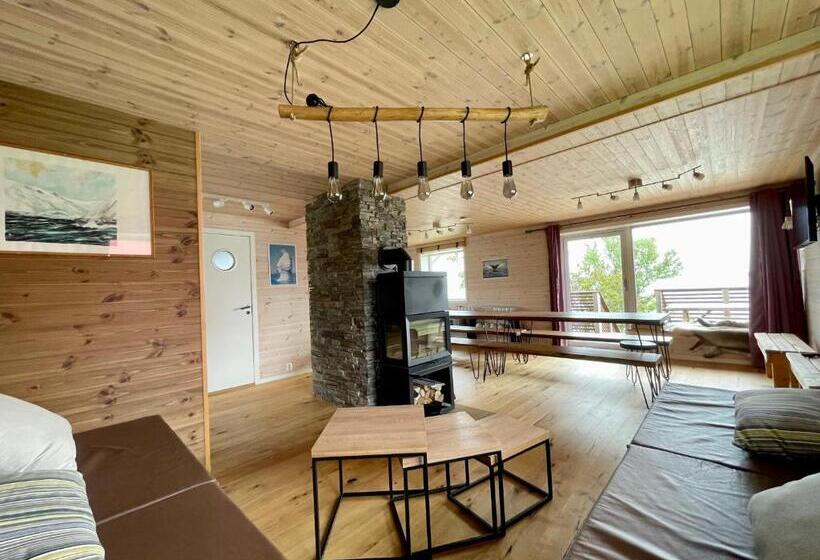 بنسيون Ecolodge Båthuset 69nord