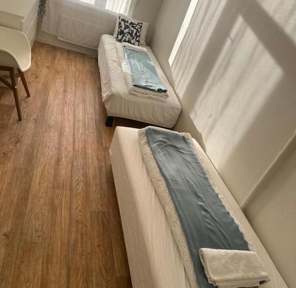 پانسیون Oslo Center President Suites