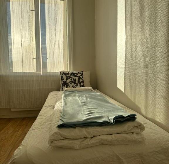 بنسيون Oslo Center President Suites
