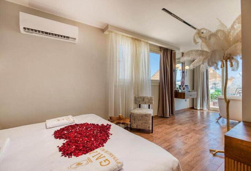 پانسیون Gaia Pyramids