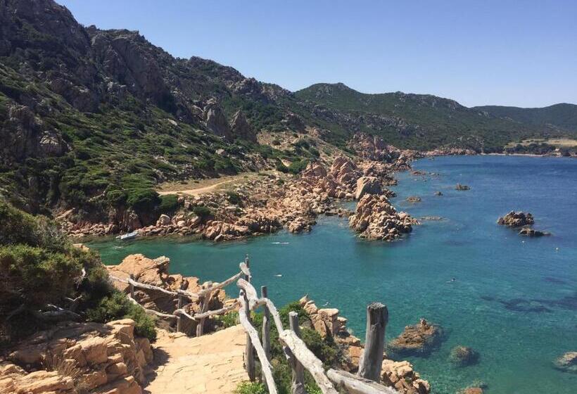 פנסיון Happy Room With Garden And Terrace