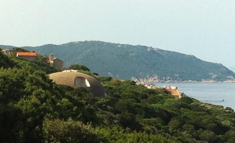 פנסיון Happy Room With Garden And Terrace