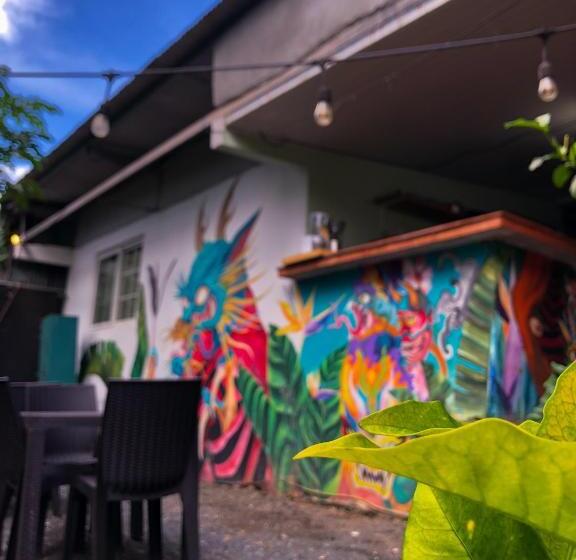 بنسيون Hostal Síndigo