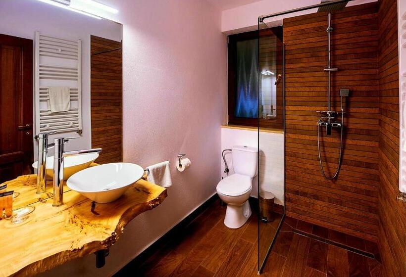 بنسيون Lavanda