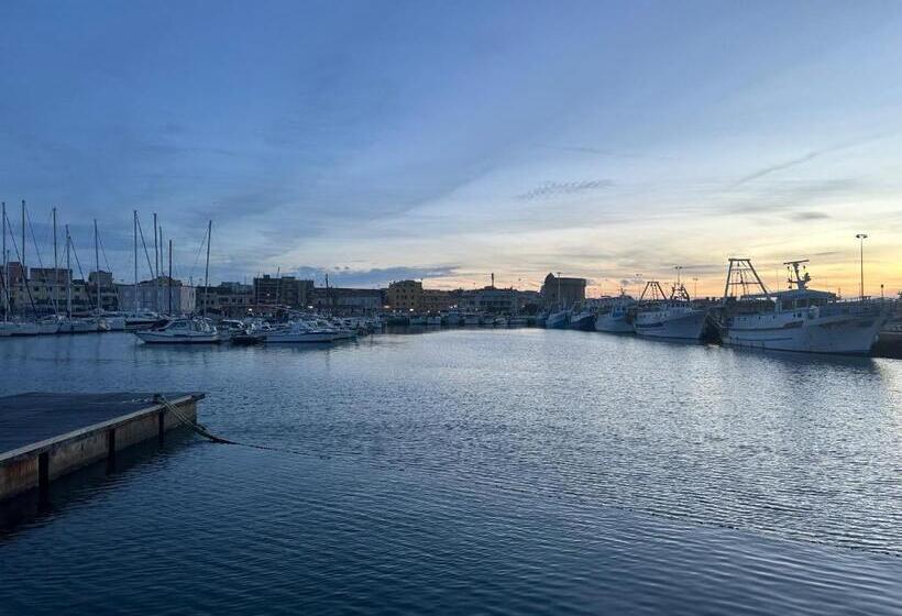 ペンション Moncici House