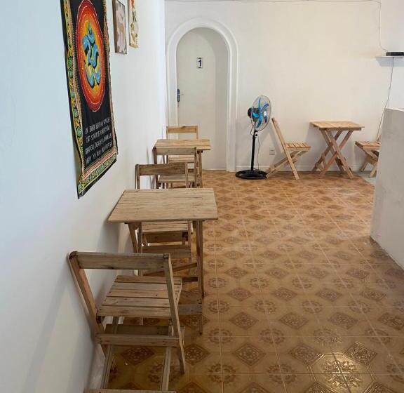 Pensão Quarto Com Varanda