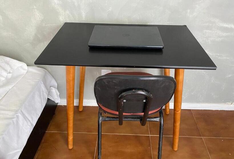 Panzió Quarto Com Varanda