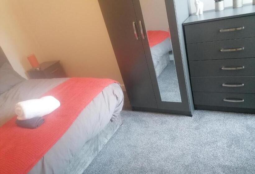 بنسيون Rossy Home Of Relaxations