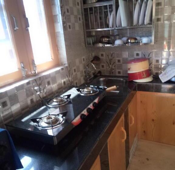 بنسيون Sain Homestay