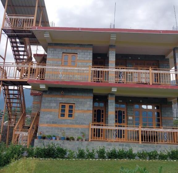 بنسيون Sain Homestay