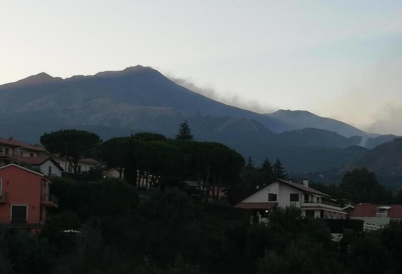 ペンション Scacciapensieri S Home