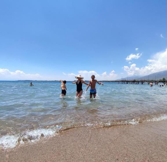 پانسیون Sun House